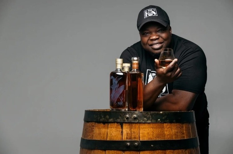 El Fumador Del Jefe presente           " The Hood Sommelier " 2